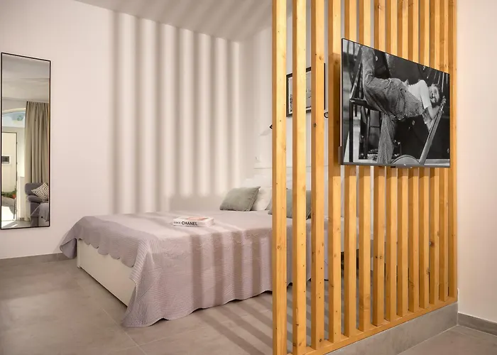 Boris Διαμέρισμα Σπλιτ